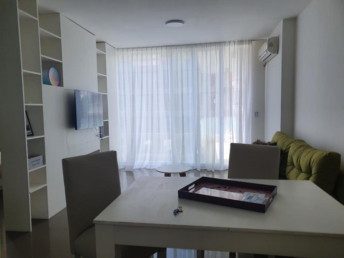Appartamento Niceto Vega Al 5700 *